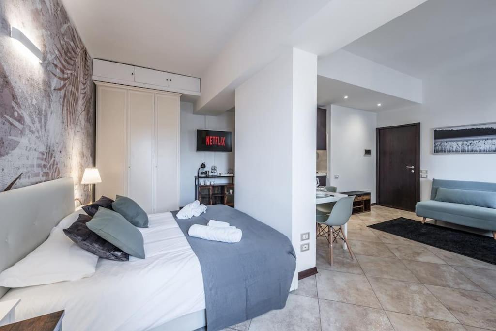 Апартаменти Sotto Le Due Torri 5* Болонья Екстер'єр фото
